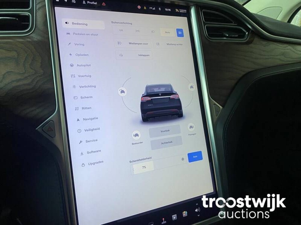 Tesla Model X 90D Base 420pk 2017