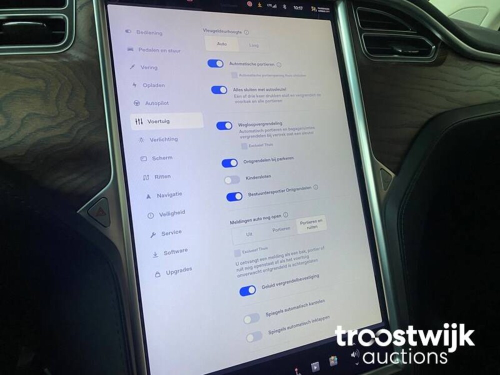 Tesla Model X 90D Base 420pk 2017