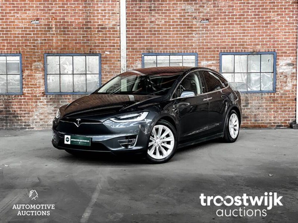 Tesla Model X 90D Base 420pk 2017