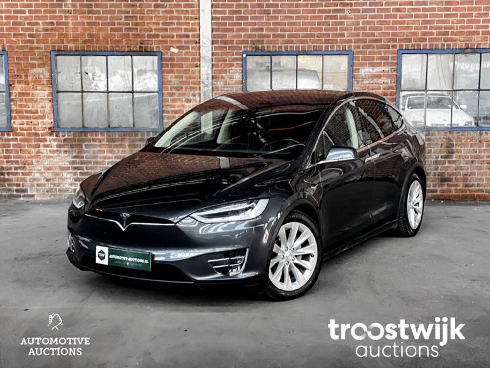 Tesla Model X 90D Base 420pk 2017