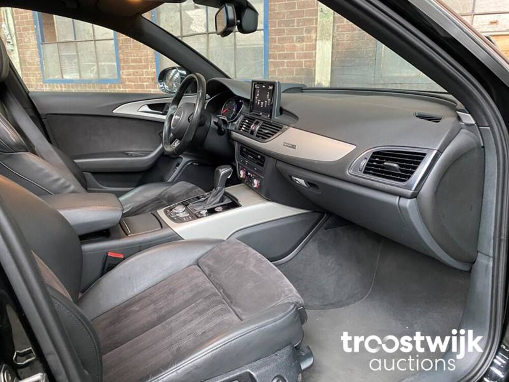 Audi A6 Avant S-Line 3.0 TDI Quattro 272pk 2016, NL-555-D