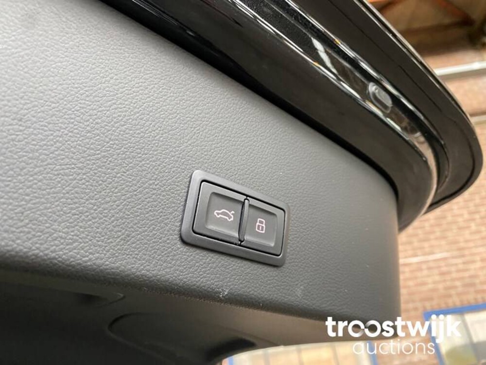 Audi A6 Avant S-Line 3.0 TDI Quattro 272pk 2016, NL-555-D