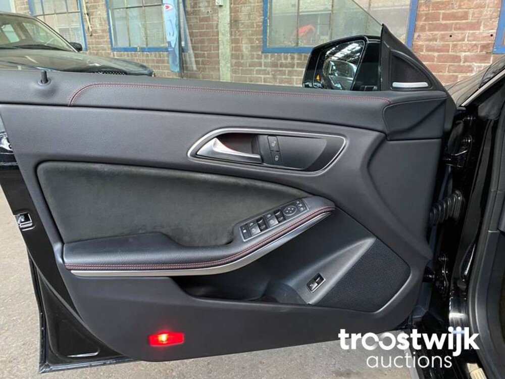 Mercedes-Benz CLA45 AMG 4Matic Shooting Brake 381pk 2016 CLA-klasse, G-016-NB