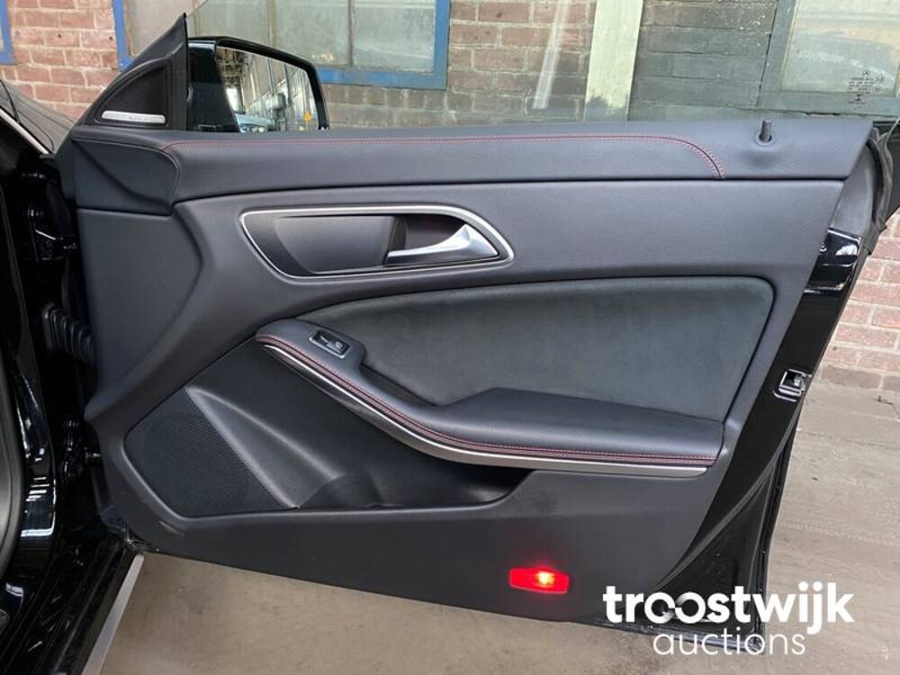 Mercedes-Benz CLA45 AMG 4Matic Shooting Brake 381pk 2016 CLA-klasse, G-016-NB