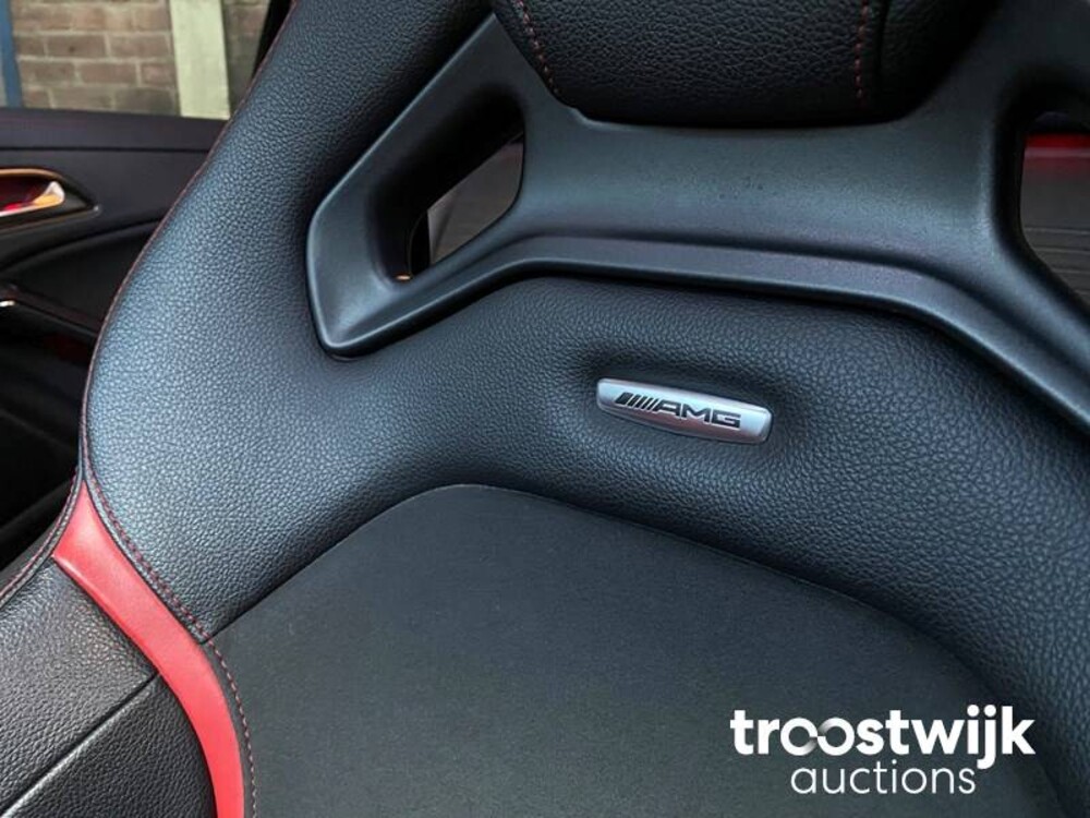 Mercedes-Benz CLA45 AMG 4Matic Shooting Brake 381pk 2016 CLA-klasse, G-016-NB