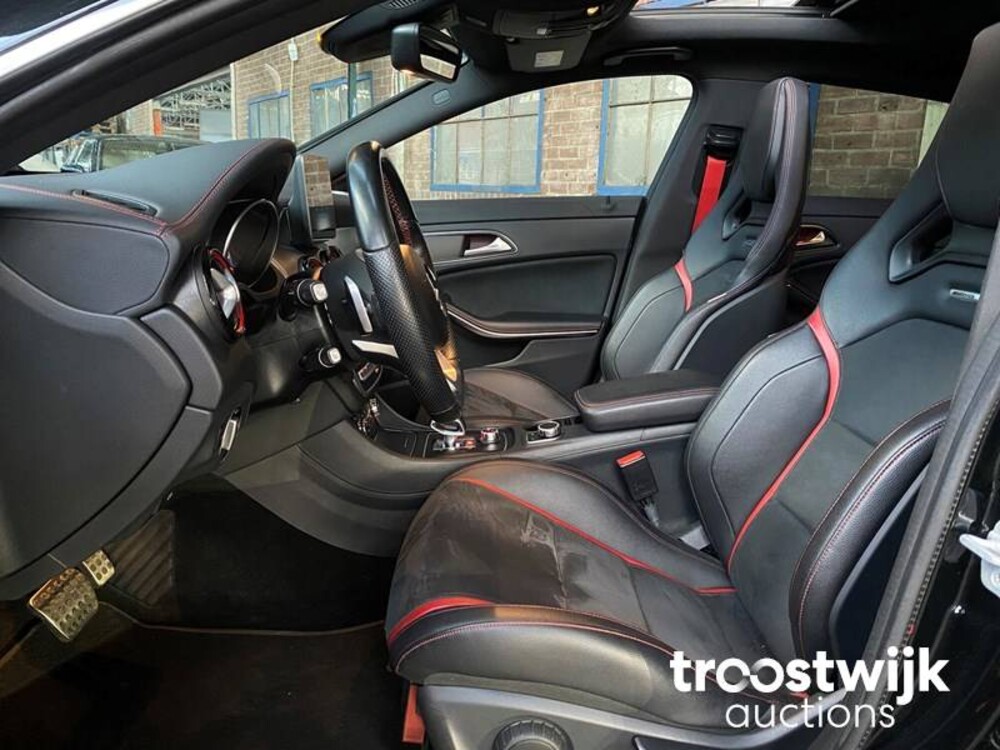 Mercedes-Benz CLA45 AMG 4Matic Shooting Brake 381pk 2016 CLA-klasse, G-016-NB