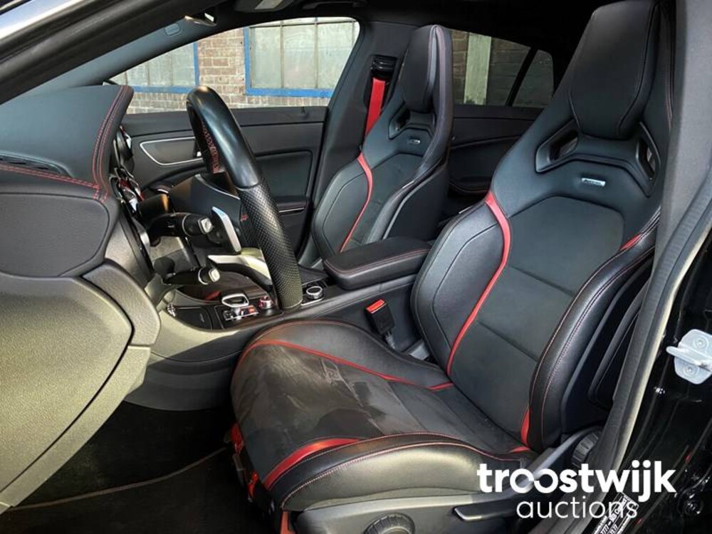 Mercedes-Benz CLA45 AMG 4Matic Shooting Brake 381pk 2016 CLA-klasse, G-016-NB