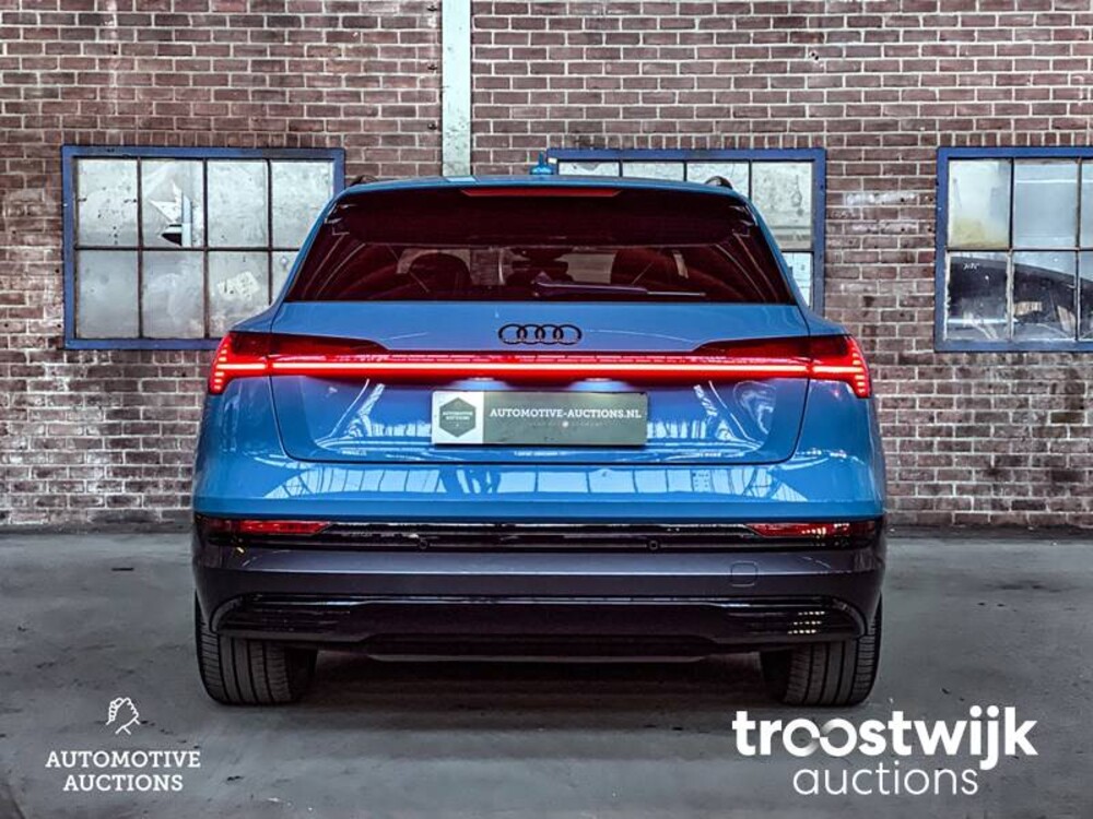 Audi e-tron EDITION ONE 55 Quattro Advanced 95 kWh 215pk 2018 -Orig NL-, XH-842-D