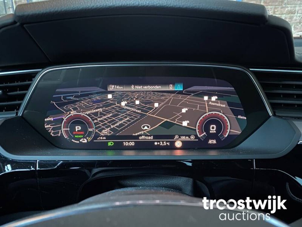 Audi e-tron EDITION ONE 55 Quattro Advanced 95 kWh 215pk 2018 -Orig NL-, XH-842-D