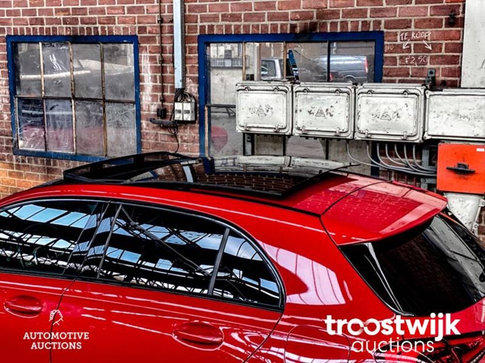 Mercedes-Benz A180 Business Solution AMG Night Upgrade A-Klasse 136pk 2019, XS-253-H