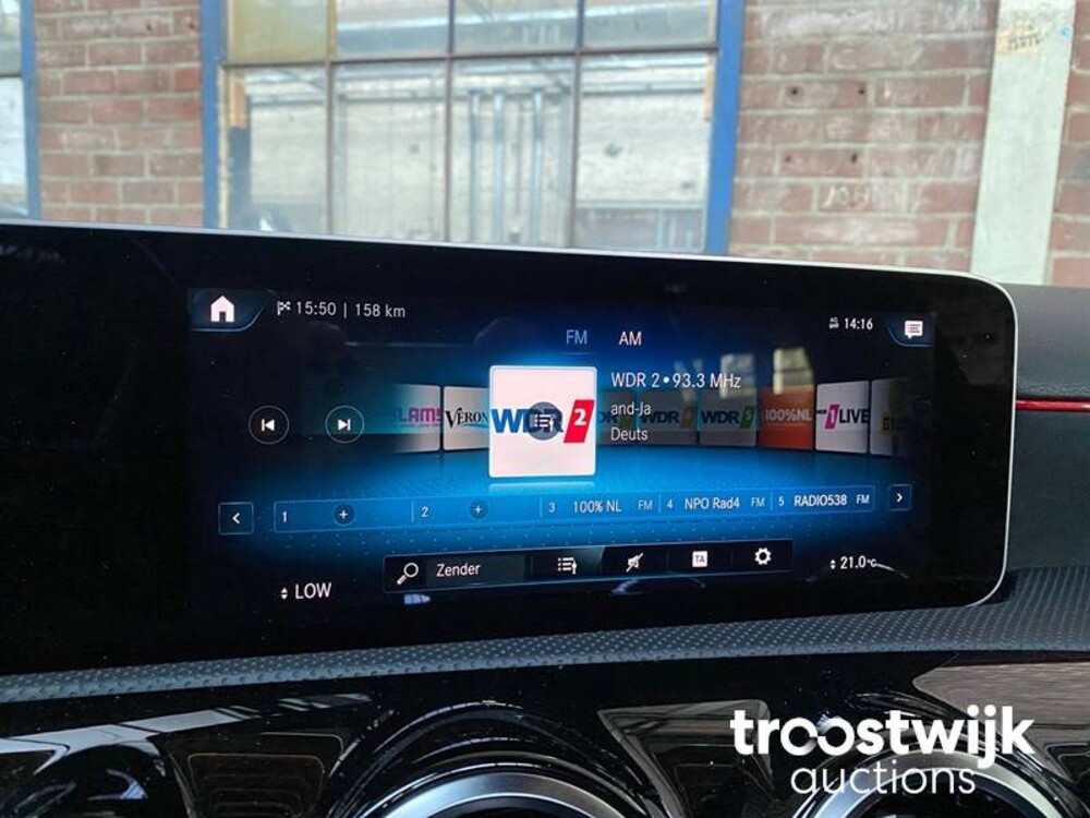 Mercedes-Benz A180 Business Solution AMG Night Upgrade A-Klasse 136pk 2019, XS-253-H