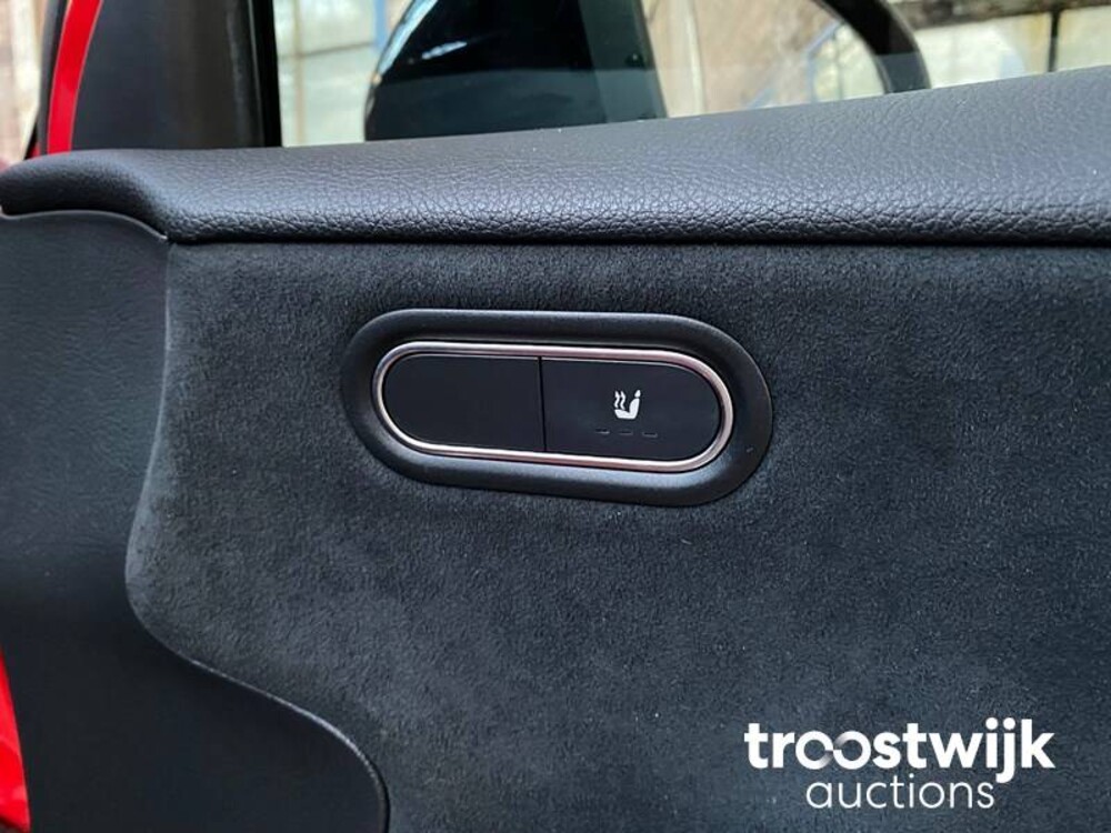 Mercedes-Benz A180 Business Solution AMG Night Upgrade A-Klasse 136pk 2019, XS-253-H