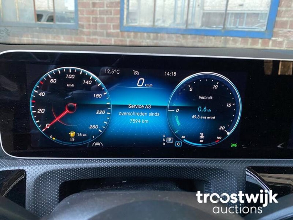 Mercedes-Benz A180 Business Solution AMG Night Upgrade A-Klasse 136pk 2019, XS-253-H