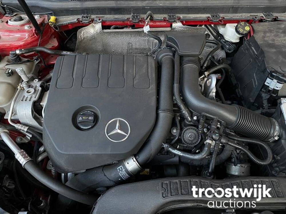 Mercedes-Benz A180 Business Solution AMG Night Upgrade A-Klasse 136pk 2019, XS-253-H