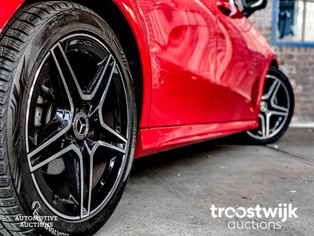 Mercedes-Benz A180 Business Solution AMG Night Upgrade A-Klasse 136pk 2019, XS-253-H