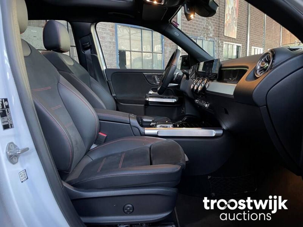 Mercedes-Benz GLB200 AMG Business Solution GLB-Klasse 163pk 2020 -Orig. NL-, K-837-BD