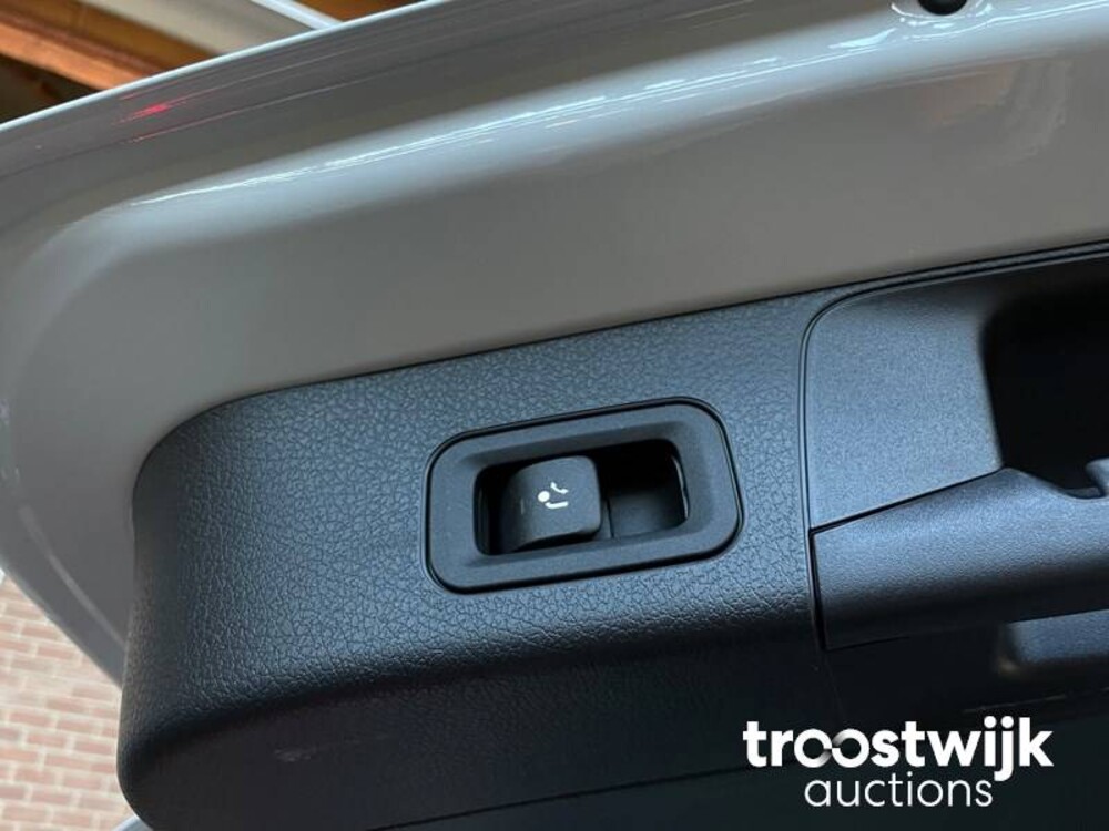 Mercedes-Benz GLB200 AMG Business Solution GLB-Klasse 163pk 2020 -Orig. NL-, K-837-BD