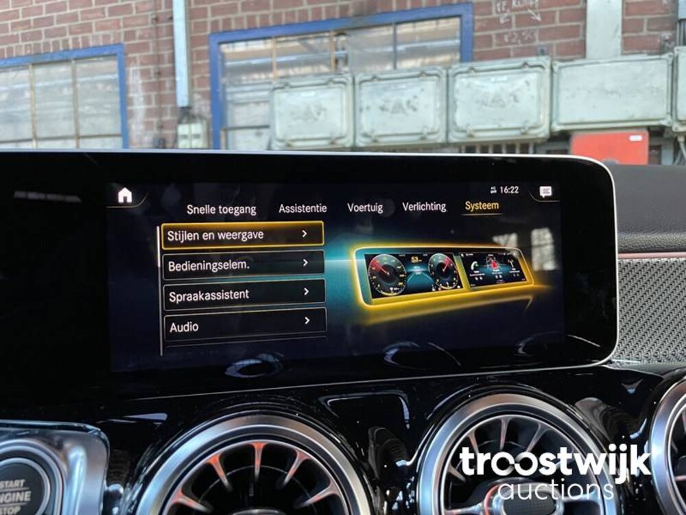 Mercedes-Benz GLB200 AMG Business Solution GLB-Klasse 163pk 2020 -Orig. NL-, K-837-BD