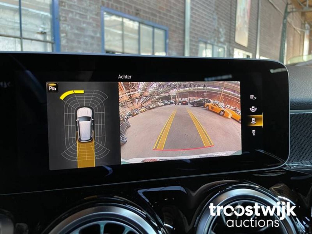 Mercedes-Benz GLB200 AMG Business Solution GLB-Klasse 163pk 2020 -Orig. NL-, K-837-BD