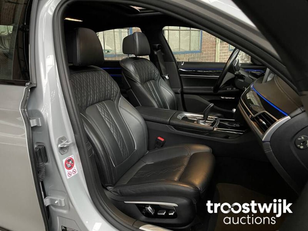 BMW 740e iPerformance High Executive 326pk 2016 7-serie, ND-647-F