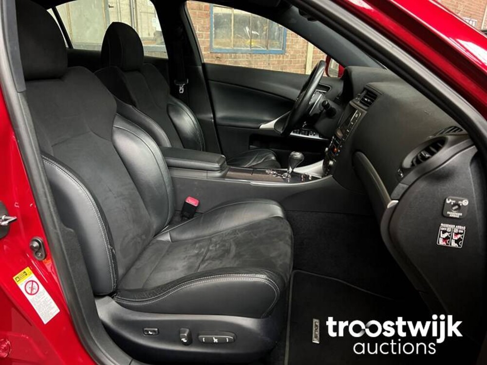 Lexus IS 250 F-Sport Line Sedan 208pk 2011, L-434-ZR