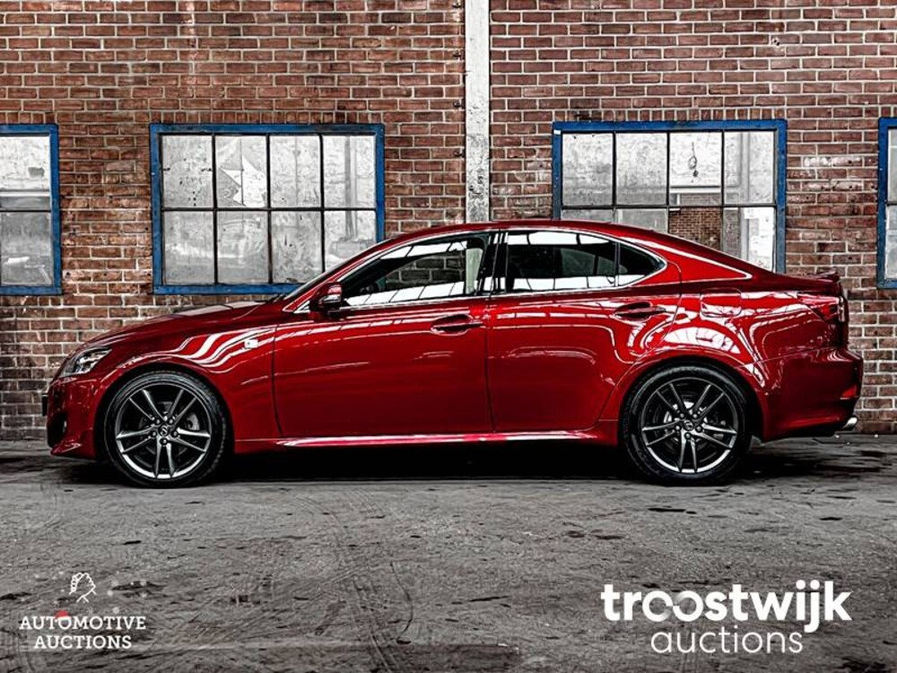 Lexus IS 250 F-Sport Line Sedan 208pk 2011, L-434-ZR
