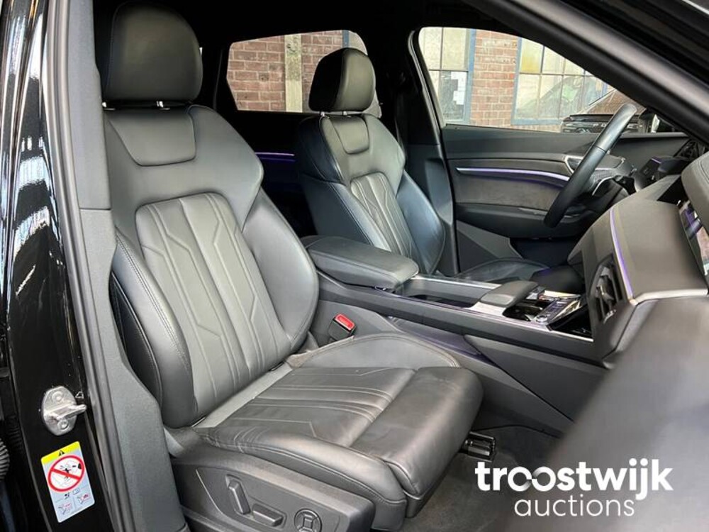 Audi e-tron 55 quattro advanced Pro Line Plus 95 kWh 361pk 2019, H-883-XZ