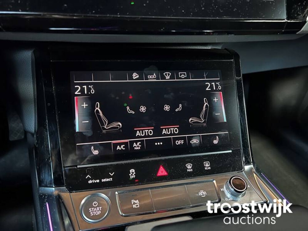 Audi e-tron 55 quattro advanced Pro Line Plus 95 kWh 361pk 2019, H-883-XZ