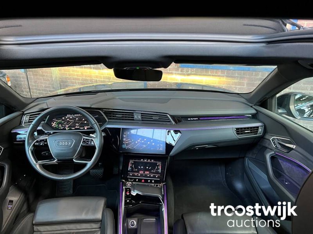 Audi e-tron 55 quattro advanced Pro Line Plus 95 kWh 361pk 2019, H-883-XZ