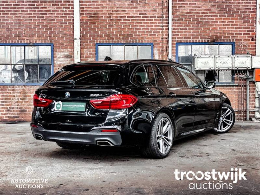 BMW 530d Touring M-Sport xDrive High Executive 5-serie 265pk 2017, TZ-429-L