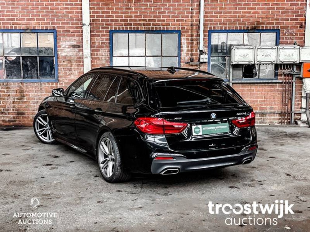 BMW 530d Touring M-Sport xDrive High Executive 5-serie 265pk 2017, TZ-429-L