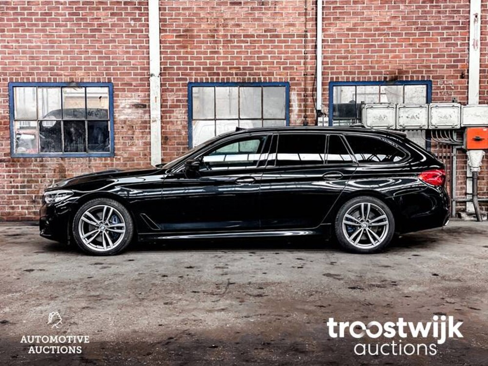 BMW 530d Touring M-Sport xDrive High Executive 5-serie 265pk 2017, TZ-429-L