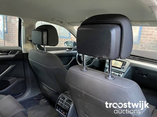 Volkswagen Passat Variant 1.4 TSI ACT Comfortline 150pk 2014 -Orig. NL-, 6-ZJK-37