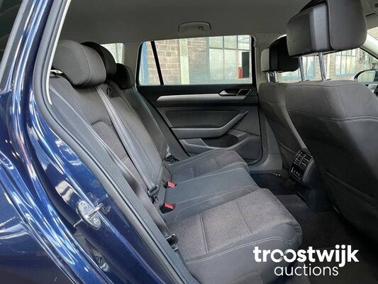 Volkswagen Passat Variant 1.4 TSI ACT Comfortline 150pk 2014 -Orig. NL-, 6-ZJK-37