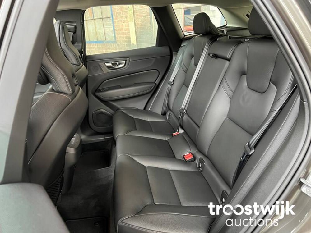 Volvo XC60 2.0 B4 Inscription 197pk 2022, R-656-JB -Fabrieksgarantie-