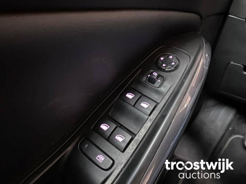 Opel Grandland X 1.2 Turbo Business + 131pk 2019, XZ-133-K