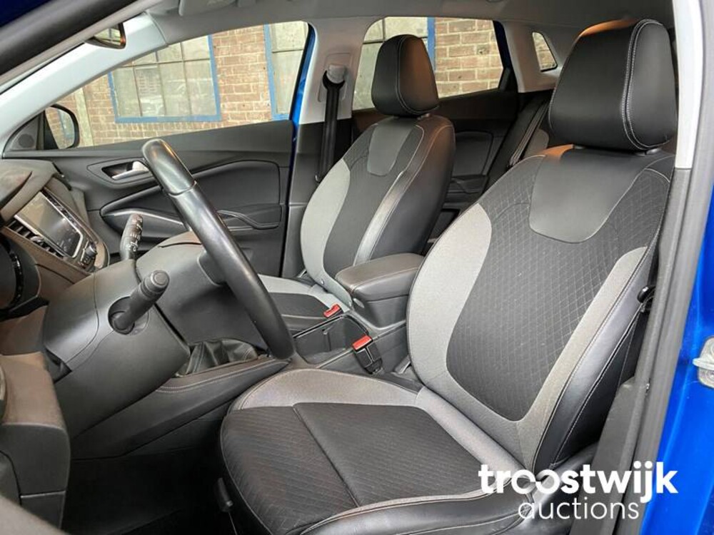 Opel Grandland X 1.2 Turbo Business + 131pk 2019, XZ-133-K
