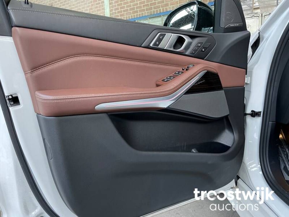 BMW X5 M50d xDrive 3.0 V6 NIEUW-MODEL 400pk 2019