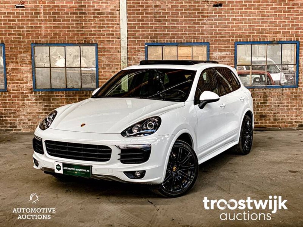 Porsche Cayenne S E-Hybrid 3.0 SportChrono 333pk 2015, ZV-689-T