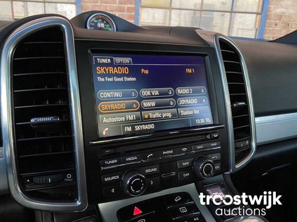 Porsche Cayenne S E-Hybrid 3.0 SportChrono 333pk 2015, ZV-689-T