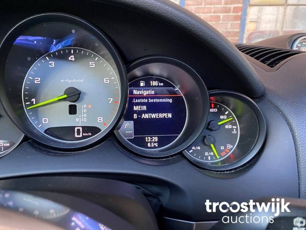 Porsche Cayenne S E-Hybrid 3.0 SportChrono 333pk 2015, ZV-689-T