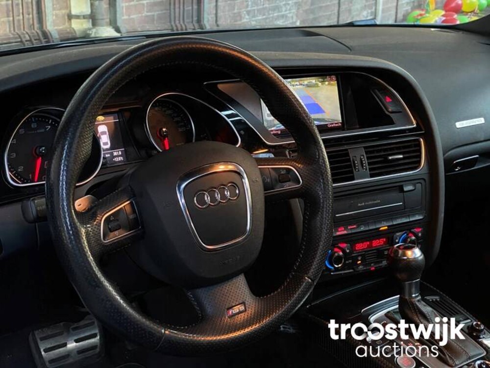 Audi RS5 Coupe 4.2 FSI Quattro 450pk 2012, 4-KVH-74