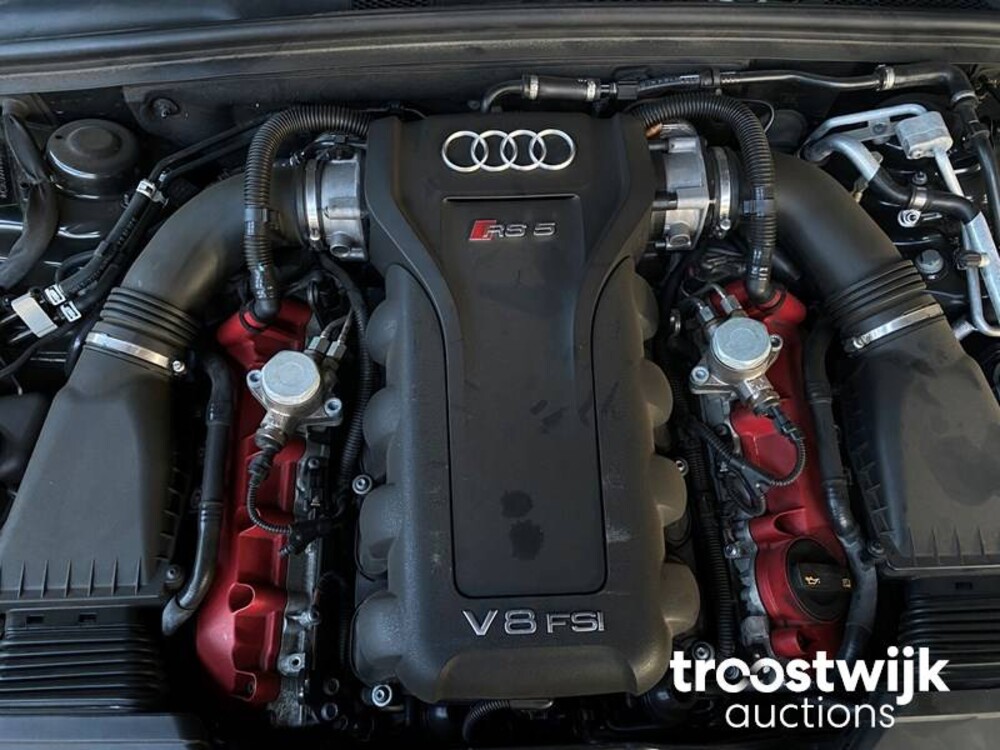 Audi RS5 Coupe 4.2 FSI Quattro 450pk 2012, 4-KVH-74