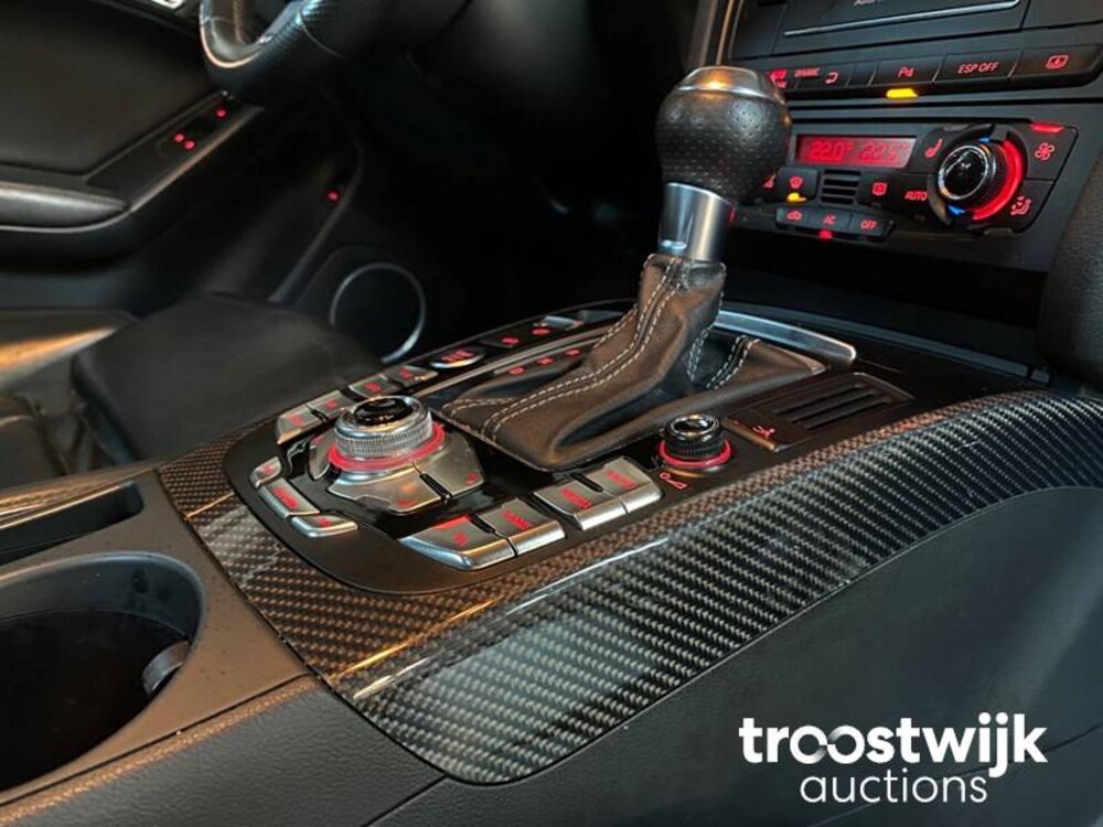 Audi RS5 Coupe 4.2 FSI Quattro 450pk 2012, 4-KVH-74