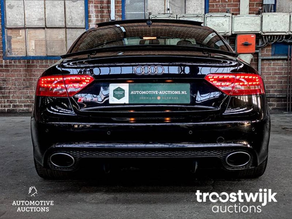 Audi RS5 Coupe 4.2 FSI Quattro 450pk 2012, 4-KVH-74