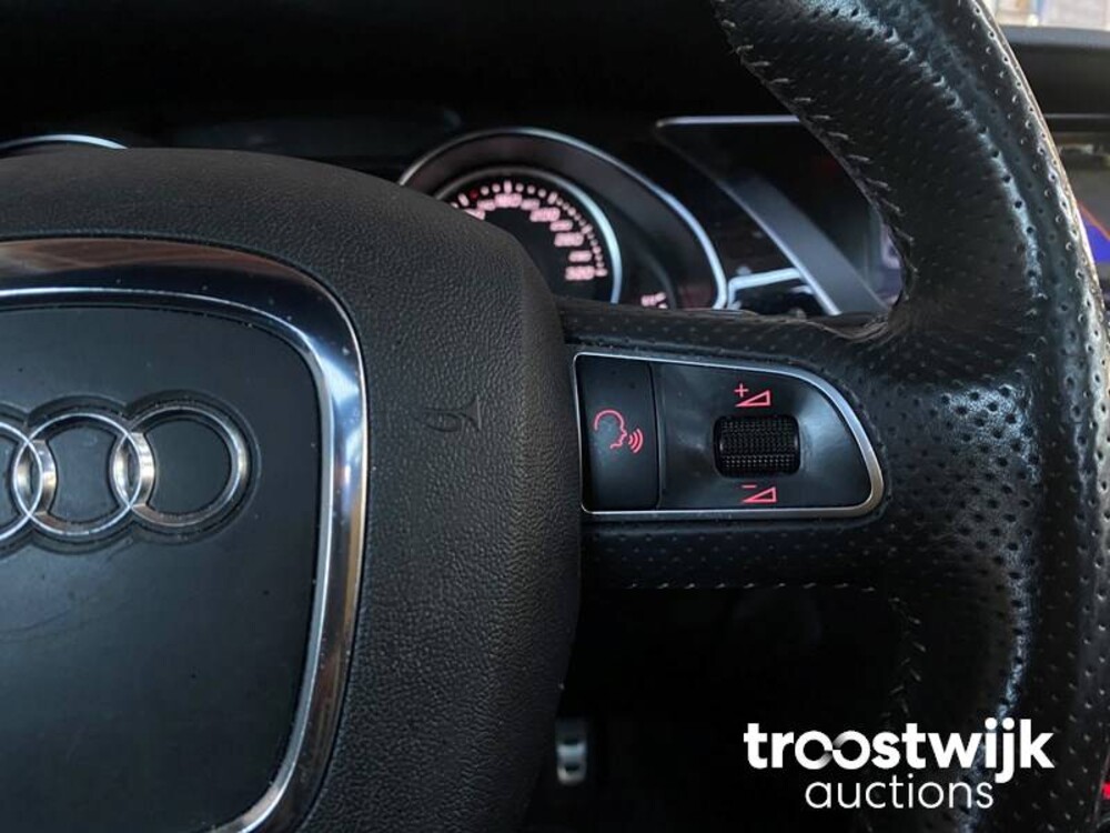 Audi RS5 Coupe 4.2 FSI Quattro 450pk 2012, 4-KVH-74