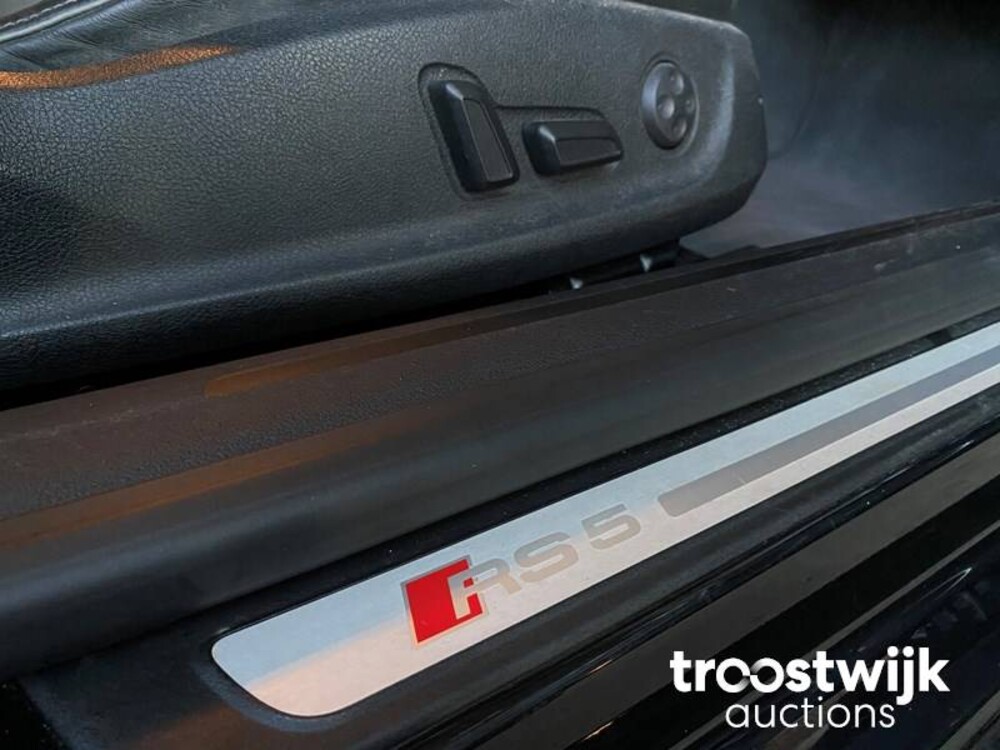 Audi RS5 Coupe 4.2 FSI Quattro 450pk 2012, 4-KVH-74