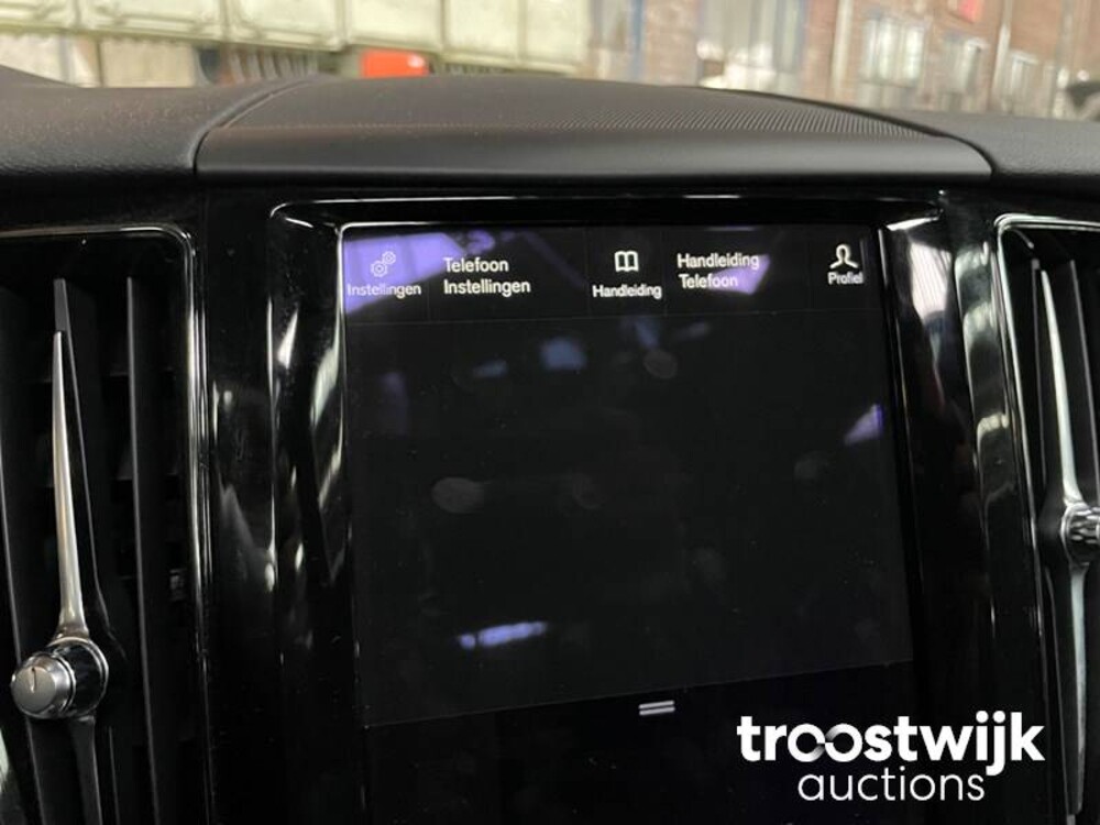 Volvo XC60 T8 R-Design Recharge 389pk 2021 -Fabrieksgarantie-