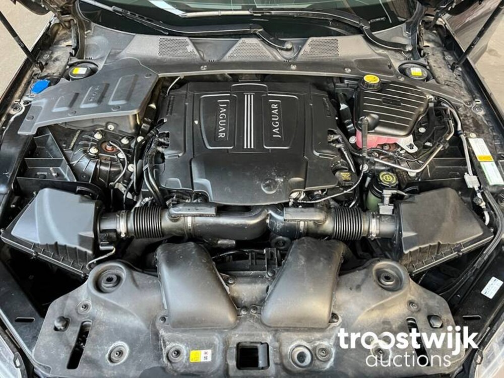 Jaguar XJ 3.0 V6 SC Premium Luxury 340pk 2013 -Orig. NL-, 9-SZK-73