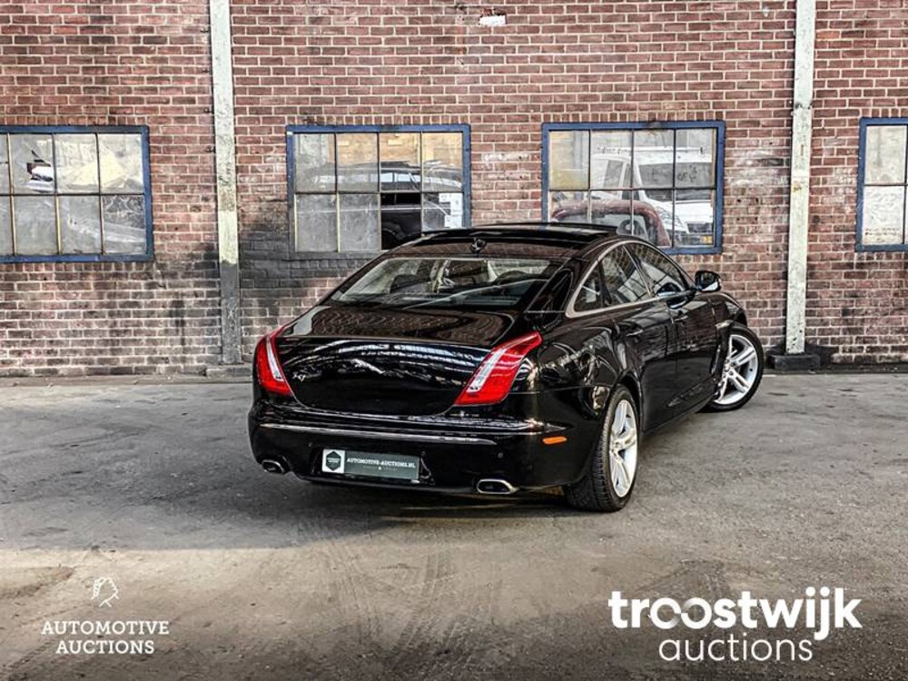 Jaguar XJ 3.0 V6 SC Premium Luxury 340pk 2013 -Orig. NL-, 9-SZK-73